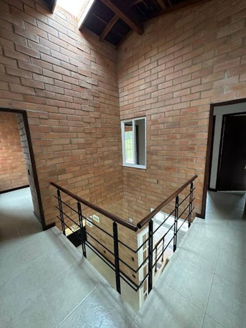 Casa de 6 alcobas en venta en La Milagrosa, La Ceja, 230 m² · foto 13 de 24