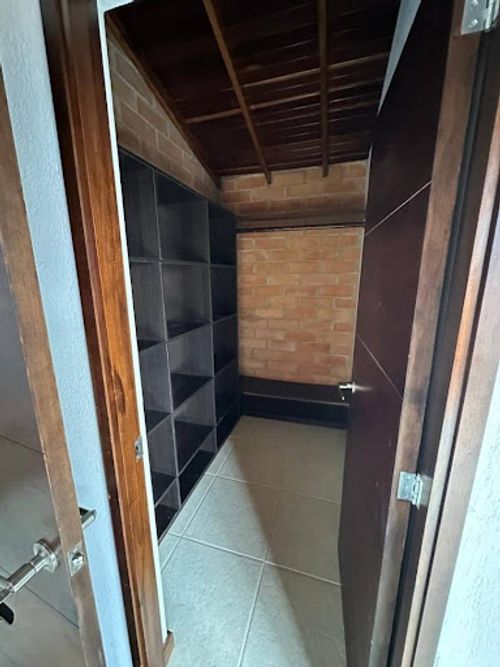 Casa de 6 alcobas en venta en La Milagrosa, La Ceja, 230 m² · foto 23 de 24