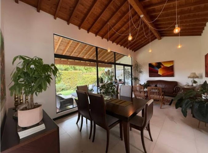 Casa de 3 alcobas en venta en El Carmen, El Retiro, 160 m² · foto 4 de 12
