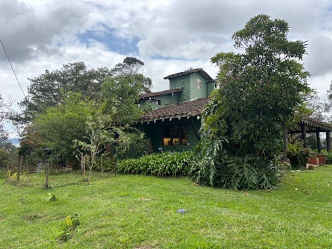 Finca en venta en Gualanday, Rionegro, 220 m² · foto 2 de 16