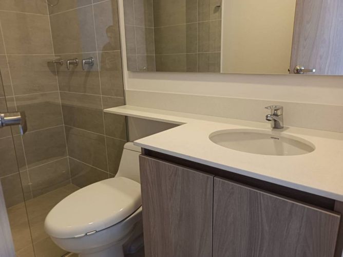 Apartamento de 2 alcobas en arriendo en Camino Verde, Envigado, 80 m² · foto 12 de 17