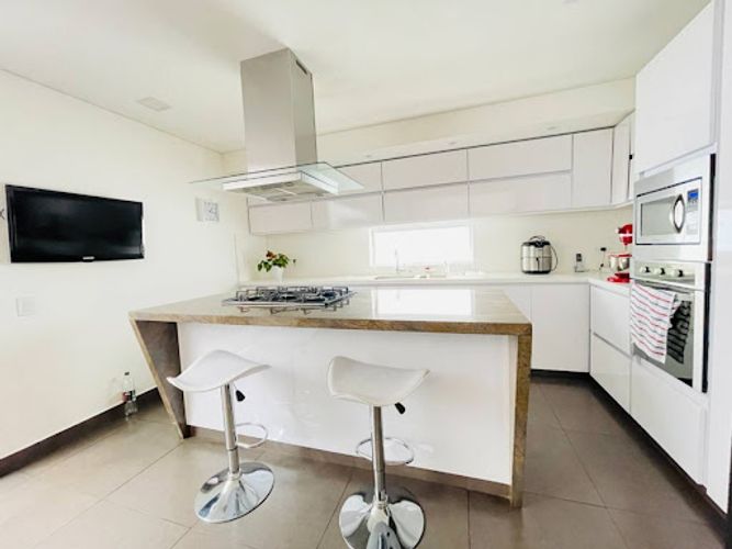 Casa de 4 alcobas en venta en San Nicolas, La Ceja, 192 m² · foto 8 de 24