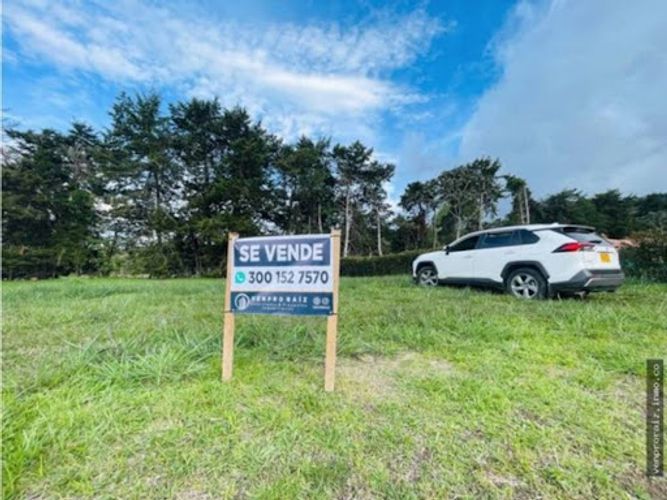 Lote en venta en San Nicolas, La Ceja, 1213 m² · foto 6 de 9