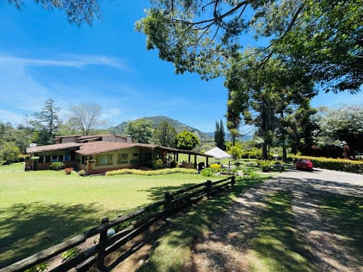 Finca en venta en San Nicolas, La Ceja, 813 m² · foto 2 de 24