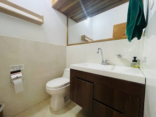 Finca en venta en San Nicolas, La Ceja, 813 m² · foto 10 de 24
