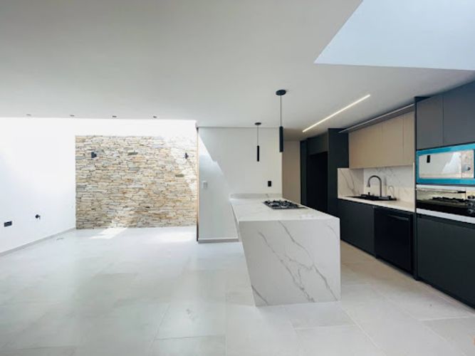 Casa de 3 alcobas en venta en San Nicolas, La Ceja, 156 m² · foto 4 de 24