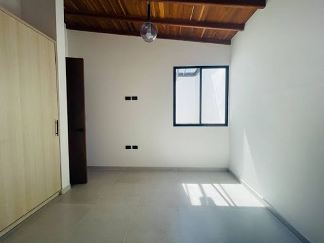 Casa de 3 alcobas en venta en San Nicolas, La Ceja, 156 m² · foto 20 de 24