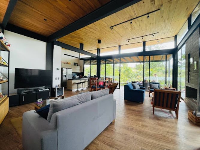 Casa de 5 alcobas en venta en El Carmen, El Retiro, 429 m² · foto 4 de 24