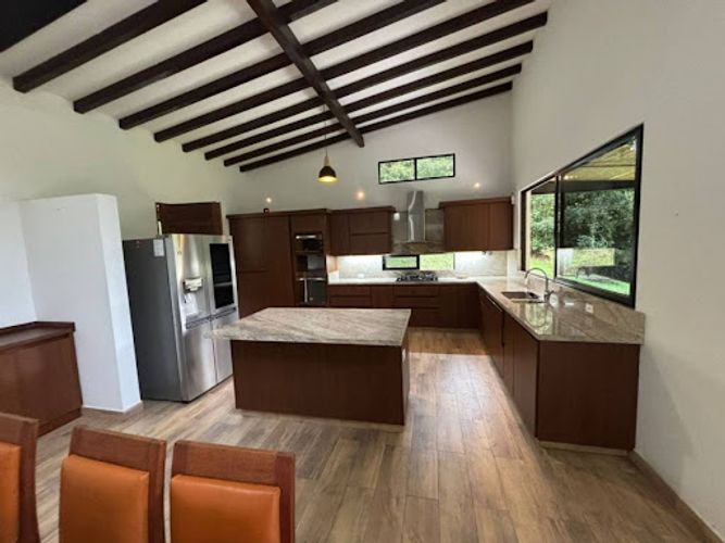 Finca en venta en Gualanday, Rionegro, 270 m² · foto 3 de 17