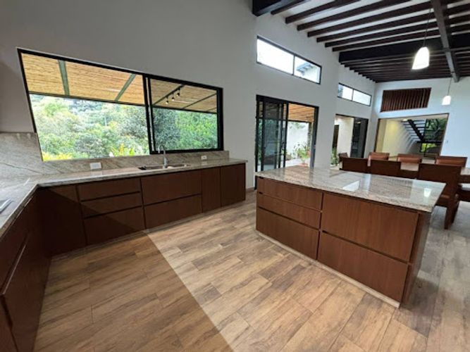 Finca en venta en Gualanday, Rionegro, 270 m² · foto 4 de 17