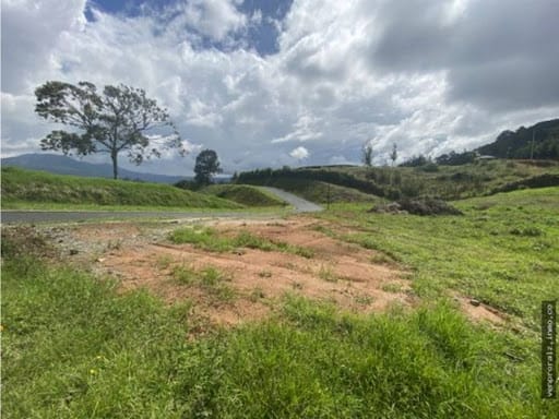 Lote en venta en San Nicolas, La Ceja, 1650 m² · foto 6 de 11