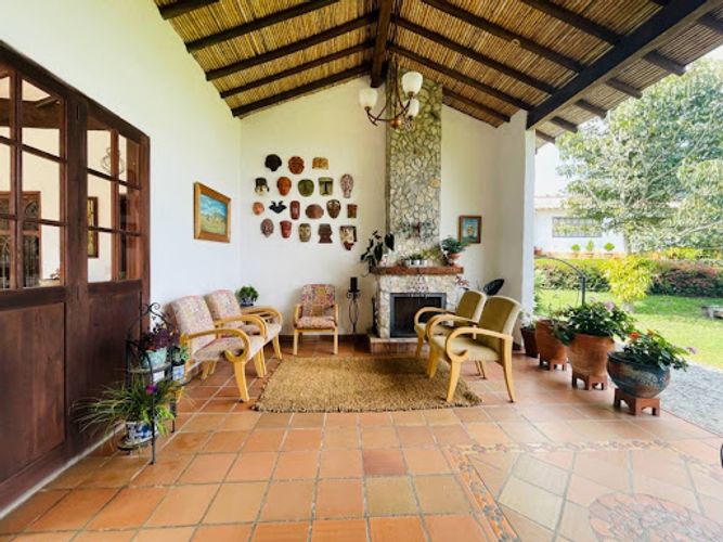 Casa de 7 alcobas en venta en San Nicolas, La Ceja, 650 m² · foto 17 de 23