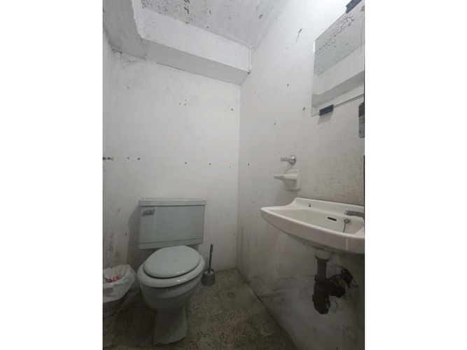 Local en arriendo en Avenida Santander, Manizales, 648 m² · foto 6 de 16