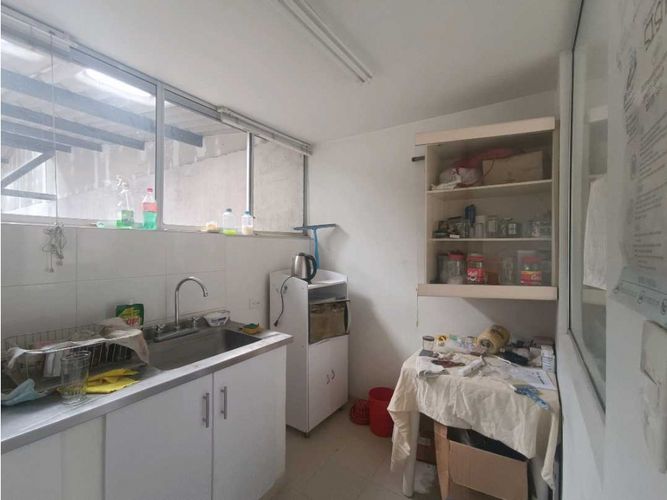 Local en arriendo en Avenida Santander, Manizales, 648 m² · foto 14 de 16