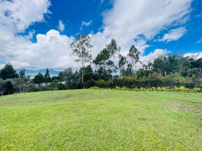 Lote en venta en San Nicolas, La Ceja, 2500 m² · foto 3 de 18
