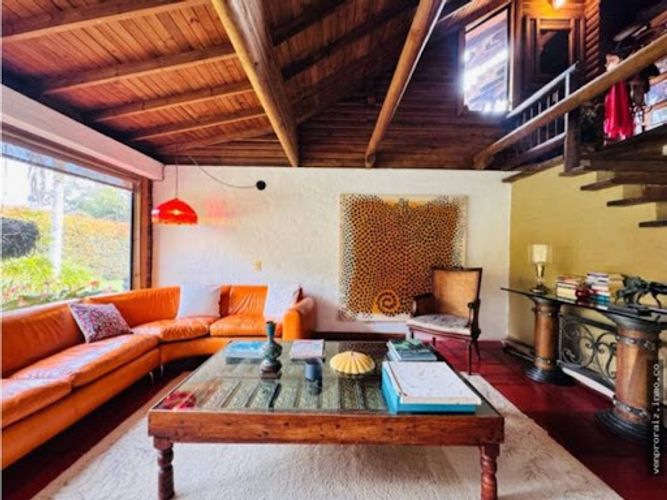 Casa de 6 alcobas en venta en Gualanday, Rionegro, 280 m² · foto 9 de 20
