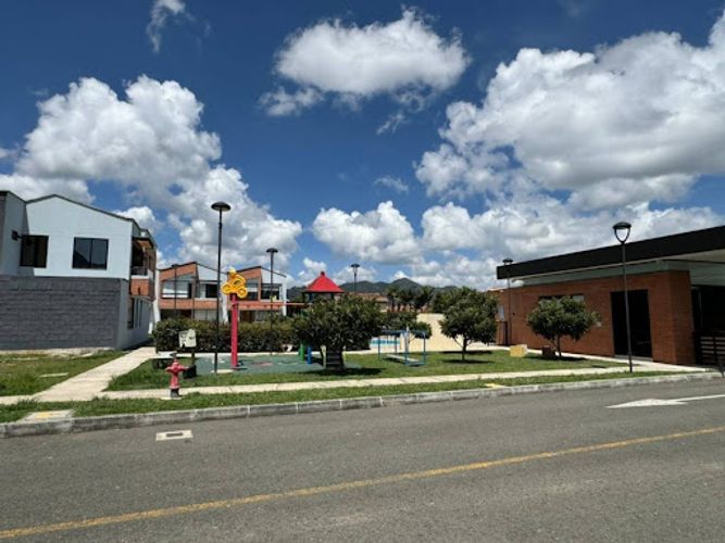 Lote en venta en San Nicolas, La Ceja, 82 m² · foto 7 de 11