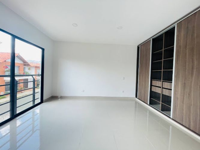 Casa de 3 alcobas en venta en San Nicolas, La Ceja, 150 m² · foto 16 de 24