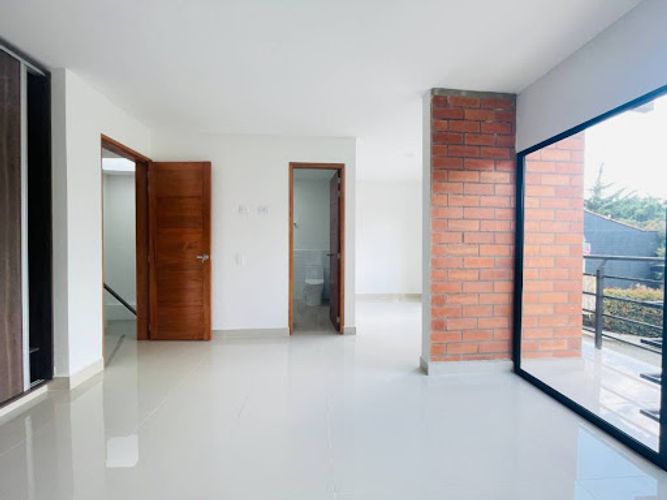Casa de 3 alcobas en venta en San Nicolas, La Ceja, 150 m² · foto 17 de 24