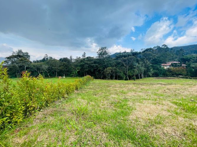 Lote en venta en San Nicolas, La Ceja, 2003 m² · foto 7 de 11