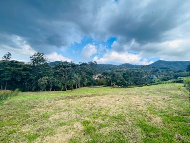 Lote en venta en San Nicolas, La Ceja, 2003 m² · foto 11 de 11