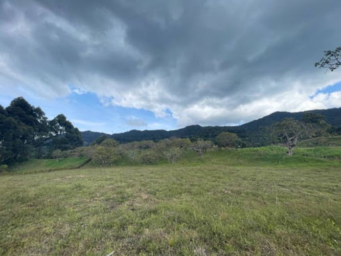 Lote en venta en San Nicolas, La Ceja, 2500 m² · foto 10 de 12