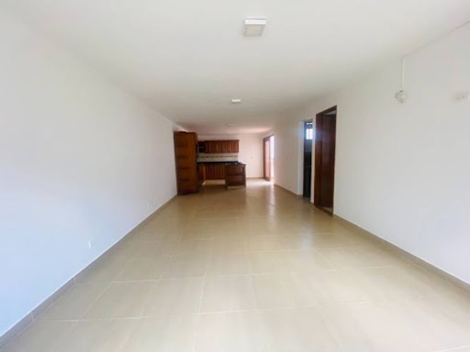 Casa de 3 alcobas en venta en San Nicolas, La Ceja, 128 m² · foto 4 de 17