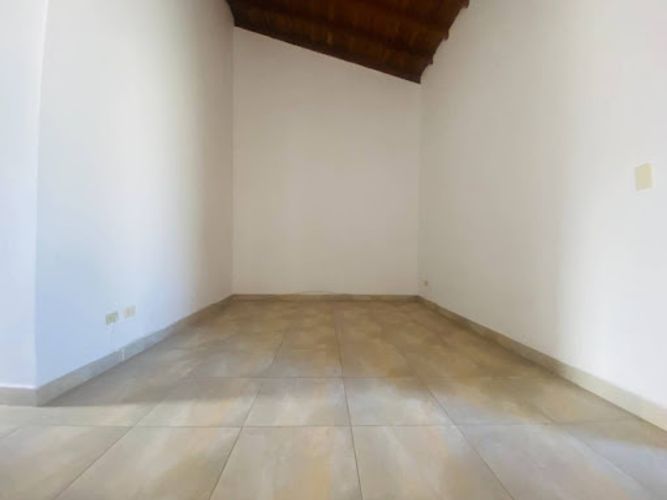Casa de 3 alcobas en venta en San Nicolas, La Ceja, 128 m² · foto 9 de 17