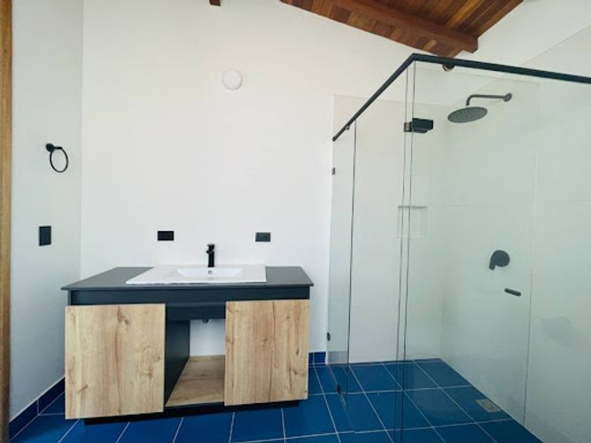 Casa de 3 alcobas en venta en San Nicolas, La Ceja, 212 m² · foto 21 de 24
