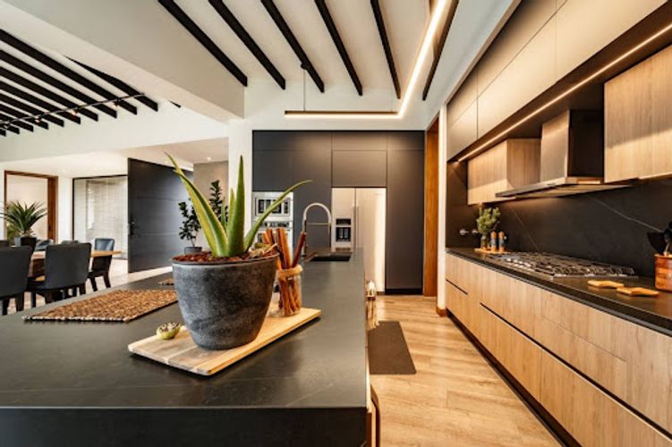 Casa de 5 alcobas en venta en San Nicolas, La Ceja, 389 m² · foto 11 de 24