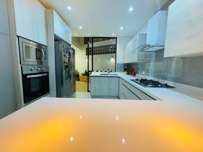 Casa de 4 alcobas en venta en San Nicolas, La Ceja, 177 m² · foto 2 de 24