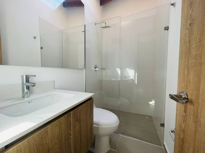 Casa de 3 alcobas en venta en San Nicolas, La Ceja, 137 m² · foto 21 de 24
