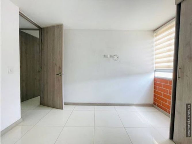 Apartamento de 3 alcobas en venta en San Nicolas, La Ceja, 65 m² · foto 18 de 21