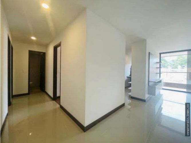 Apartamento de 3 alcobas en venta en San Nicolas, La Ceja, 115 m² · foto 5 de 17