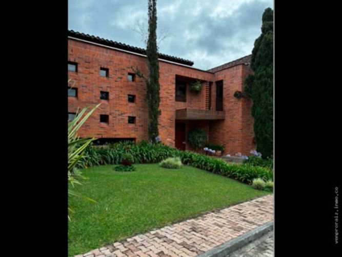 Casa de 4 alcobas en venta en El Carmen, El Retiro, 316 m² · foto 2 de 14