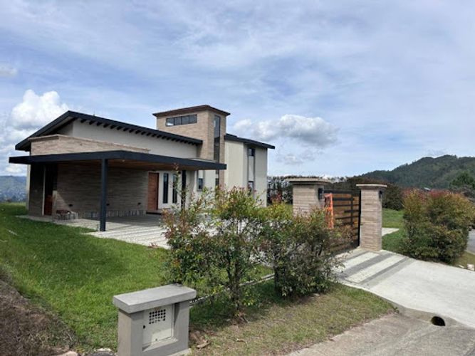 Finca en arriendo en El Carmen, El Retiro, 255 m² · foto 6 de 18
