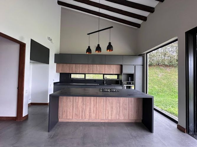 Finca en arriendo en El Carmen, El Retiro, 255 m² · foto 7 de 18