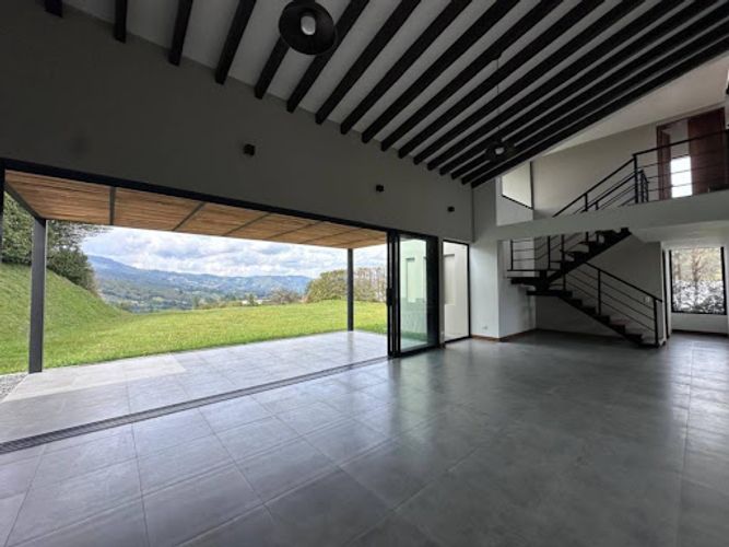 Finca en arriendo en El Carmen, El Retiro, 255 m² · foto 9 de 18