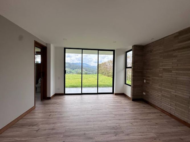 Finca en arriendo en El Carmen, El Retiro, 255 m² · foto 12 de 18