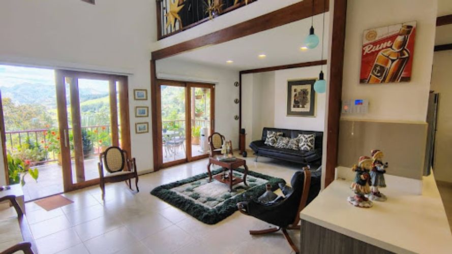 Finca en venta en Santa Elena, El Retiro, 320 m² · foto 2 de 24