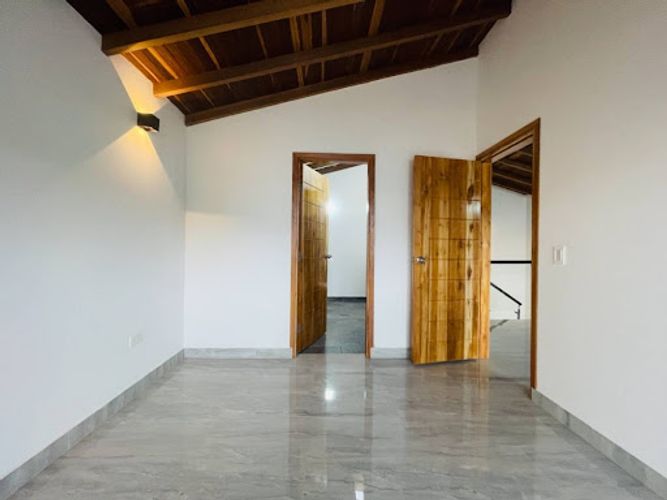 Casa de 3 alcobas en venta en San Nicolas, La Ceja, 135 m² · foto 16 de 22
