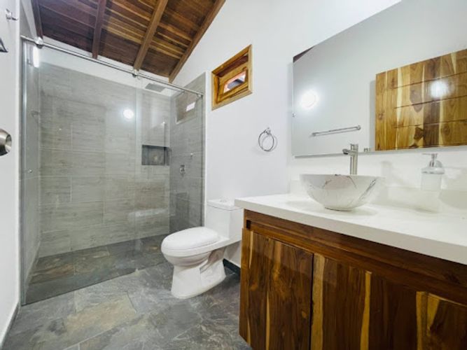 Casa de 3 alcobas en venta en San Nicolas, La Ceja, 135 m² · foto 18 de 22