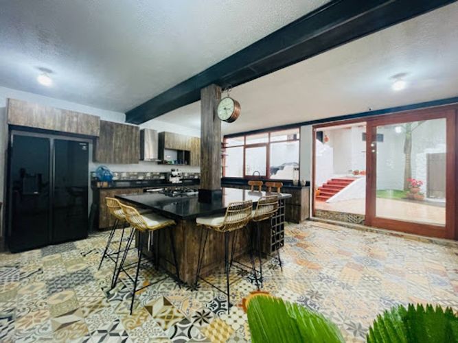 Casa de 5 alcobas en venta en San Nicolas, La Ceja, 330 m² · foto 6 de 24