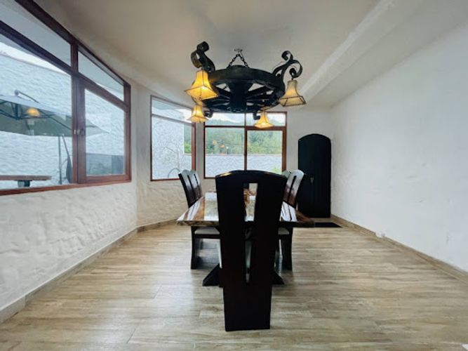 Casa de 5 alcobas en venta en San Nicolas, La Ceja, 330 m² · foto 10 de 24