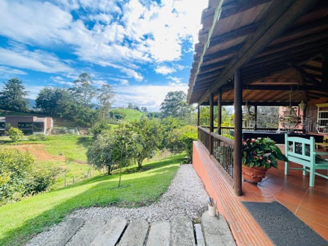 Finca en venta en El Carmen De Viboral, El Carmen de Viboral, 200 m² · foto 4 de 24