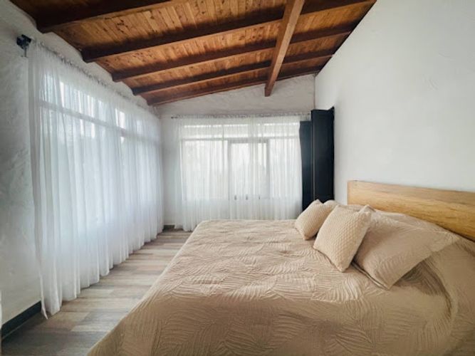 Casa de 5 alcobas en venta en San Nicolas, La Ceja, 330 m² · foto 18 de 24