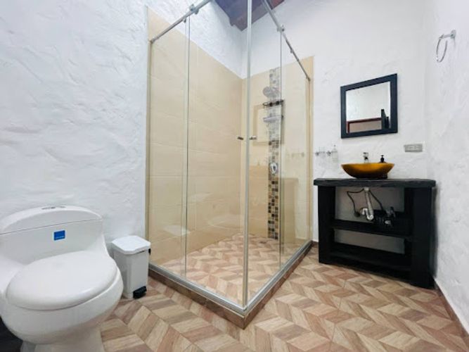 Casa de 5 alcobas en venta en San Nicolas, La Ceja, 330 m² · foto 19 de 24