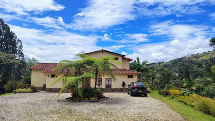 Finca en venta en Santa Elena, El Retiro, 320 m² · foto 22 de 24