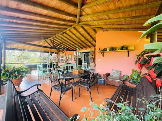 Finca en venta en El Carmen De Viboral, El Carmen de Viboral, 200 m² · foto 8 de 24