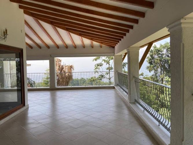 Casa de 8 alcobas en venta en Las Palmas, Medellín, 1050 m² · foto 10 de 18